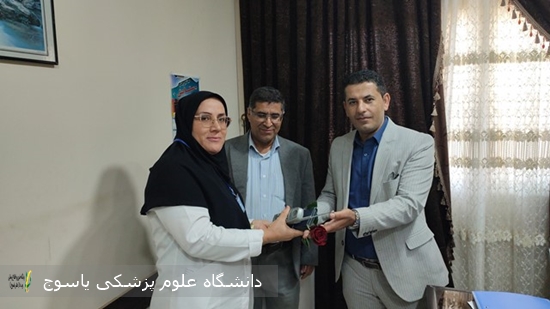 تجلیل-نمادین-از-پرستاران-بیمارستان-دهدشت-صورت-گرفت